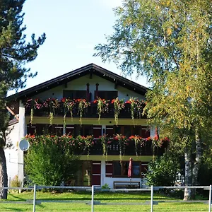 https://der-landhof.com-bavaria.com